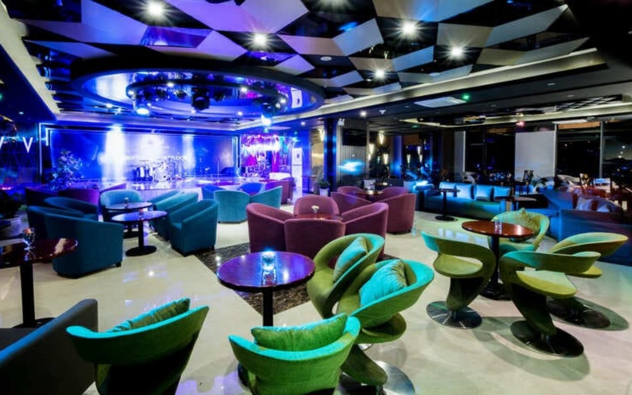 Mường Thanh Luxury Buôn Ma Thuột - Bar Rooftop