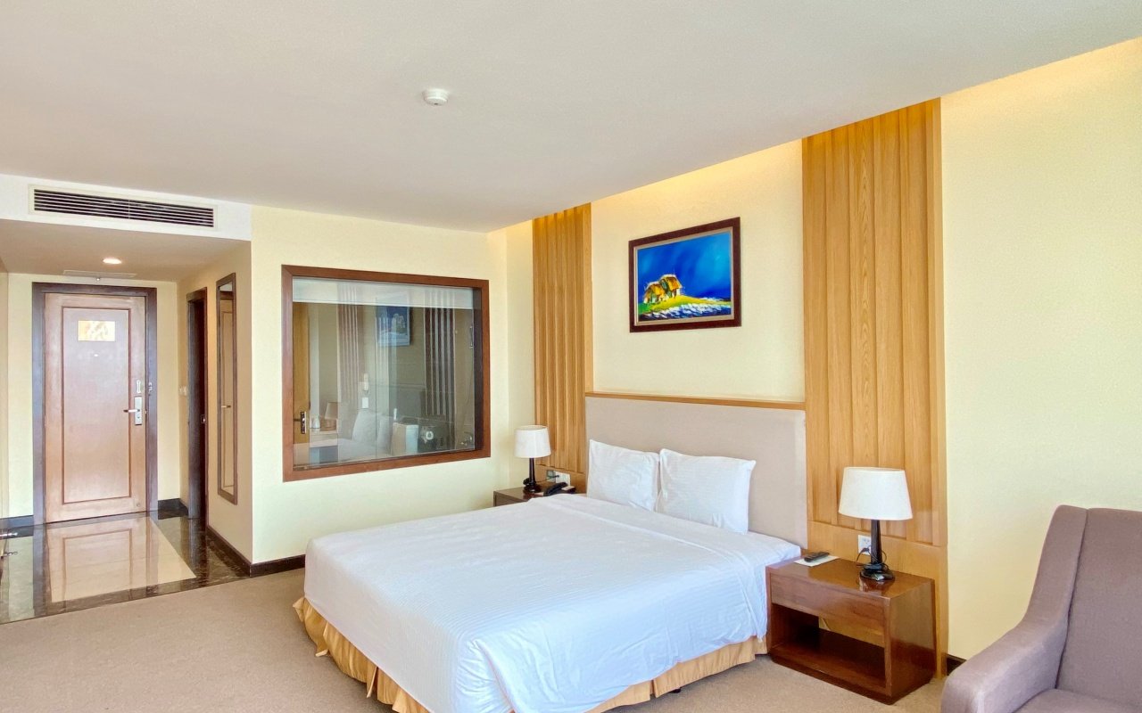 Mường Thanh Luxury Buôn Ma Thuột - Deluxe King 3