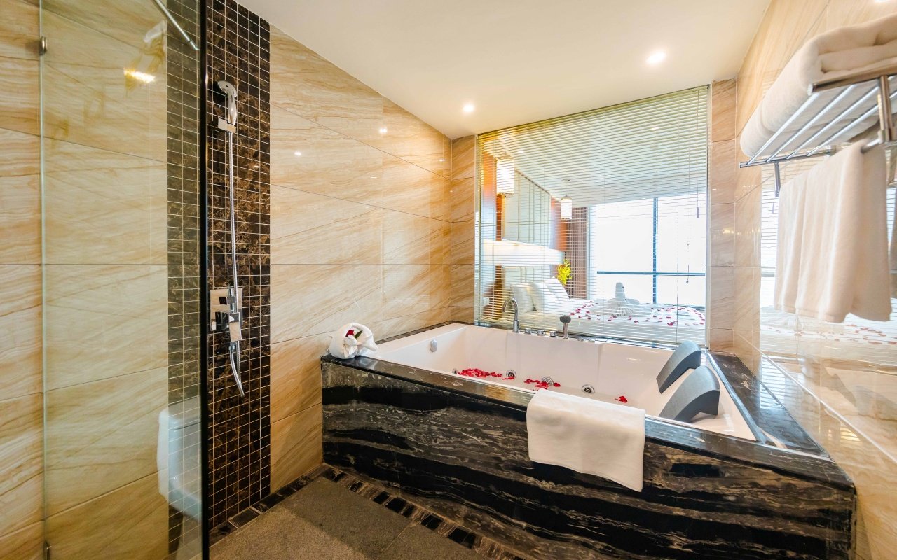 Mường Thanh Luxury Quảng Ninh - Executive Suite 4