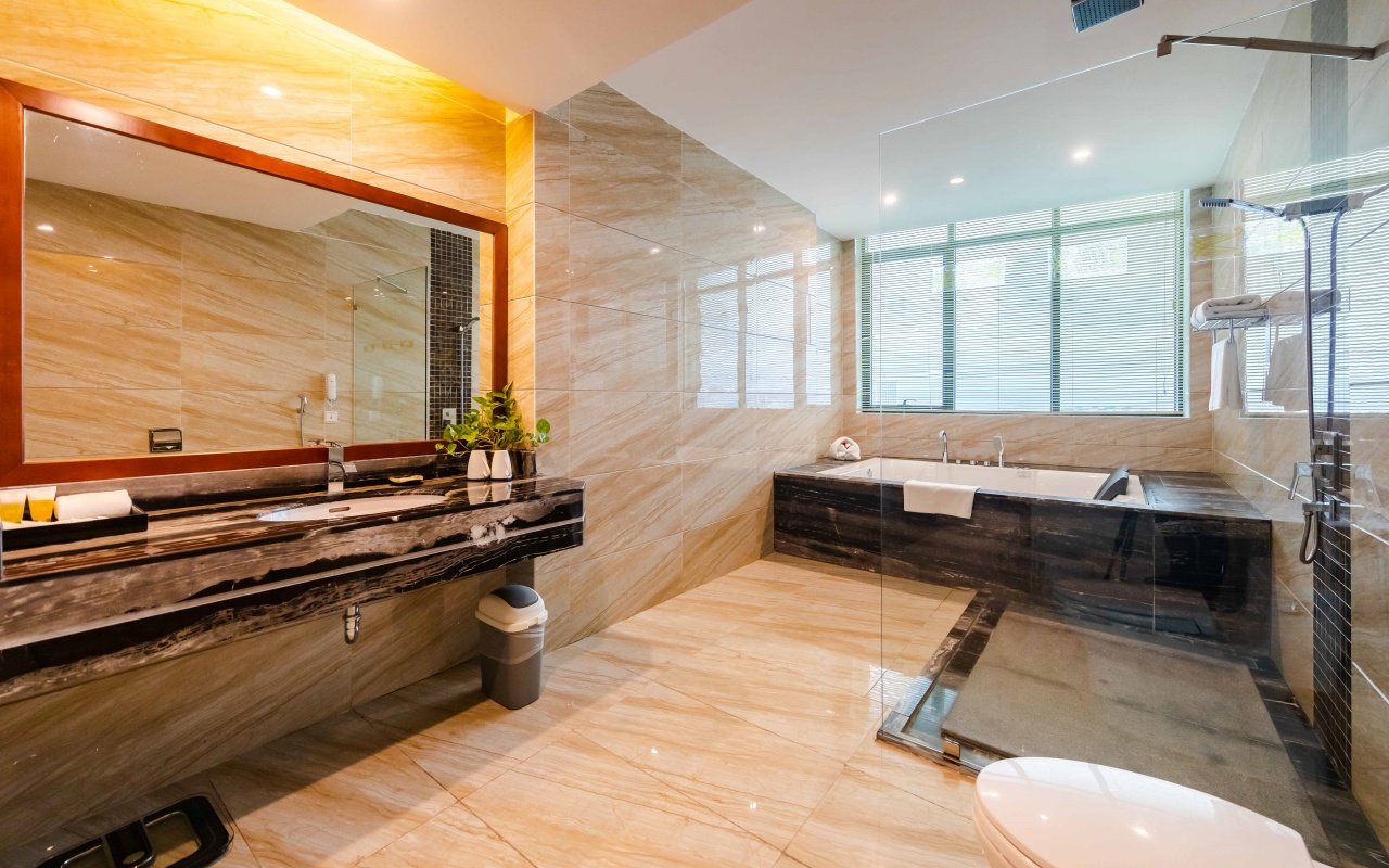 Mường Thanh Luxury Quảng Ninh - Grand Suite 1