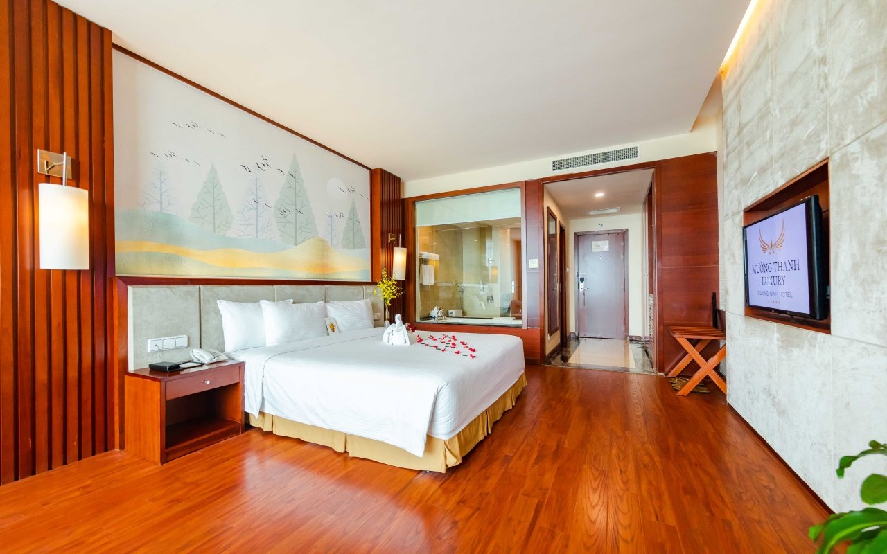Mường Thanh Luxury Quảng Ninh - Premium Deluxe King 1